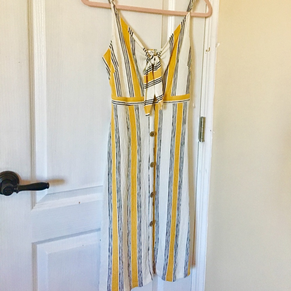 Yellow summer dress cute